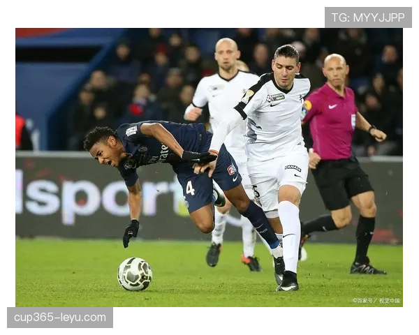 洛里昂战术升级显成效，赛季表现稳健攀升