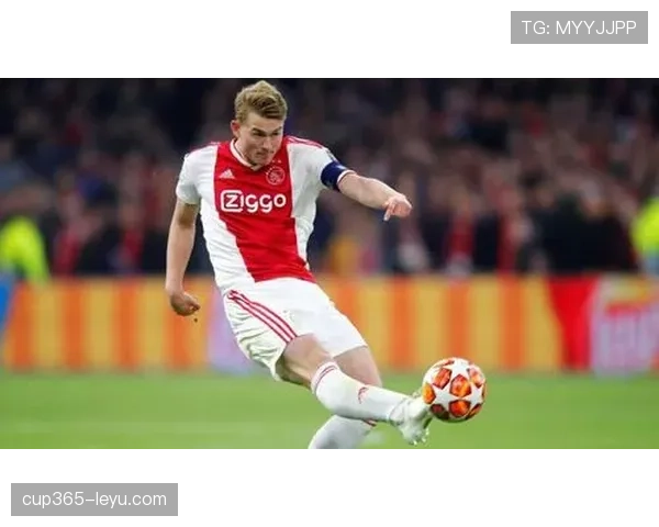 里尔欧战表现亮眼，状态回暖引关注