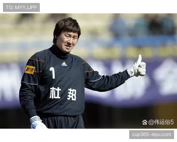 足球新星表现稳健，未来之星持续吸引全球目光分析