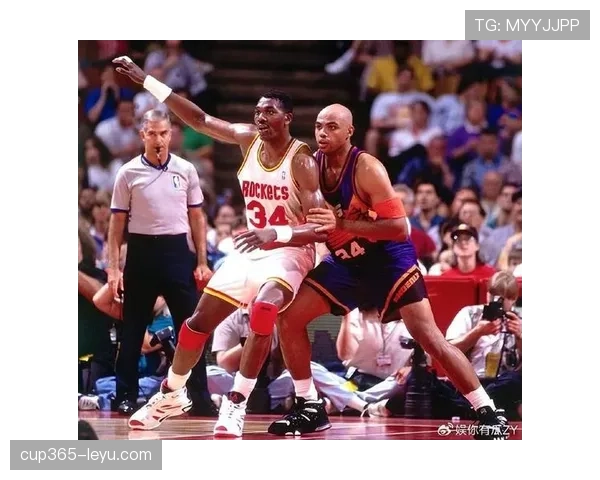 巴克利低位单打胜奥尼尔，得分与篮板方式不同